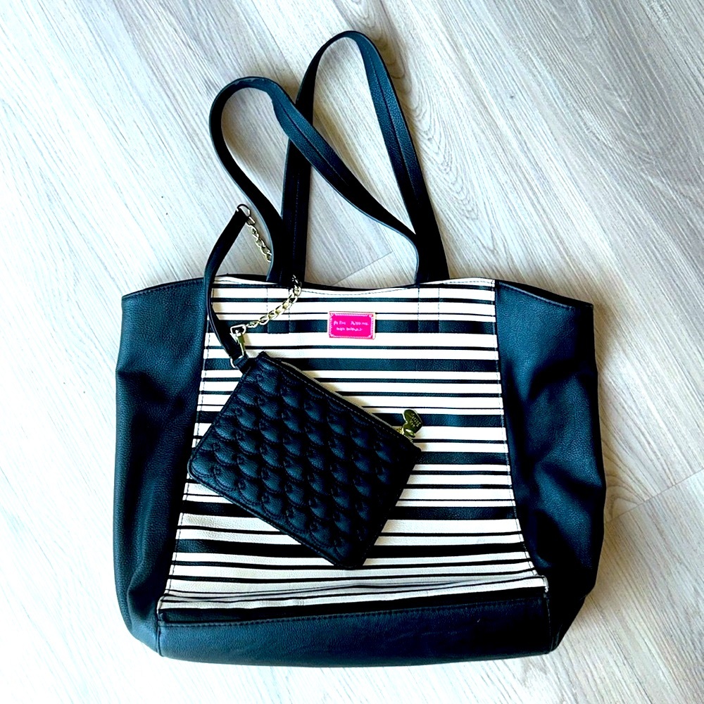 Betsey Johnson Striped Black White Shoulder Handbag Tote Wristlet Floral